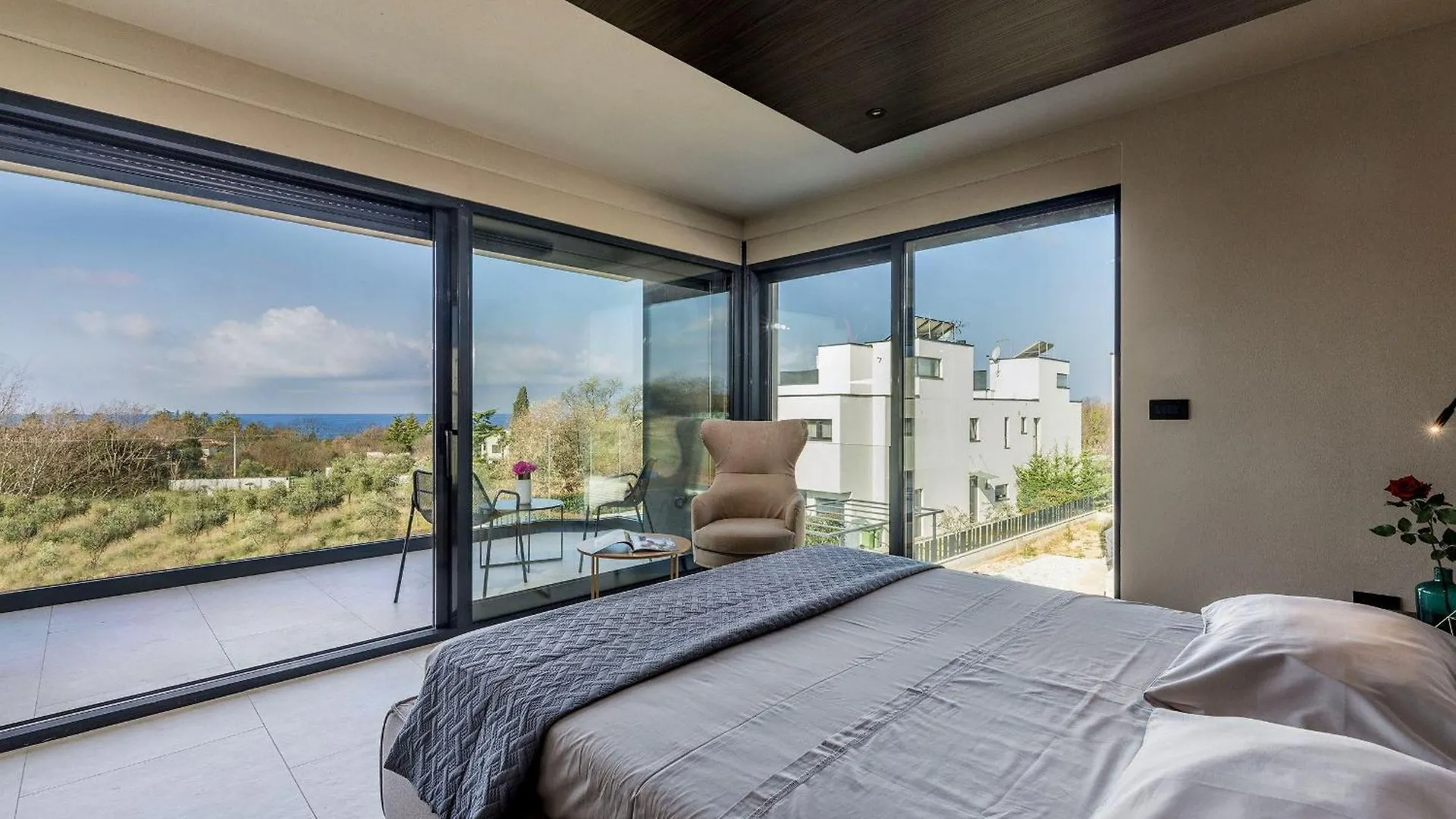 Villa Mare Exclusive Mit Pool Und Fitnesstudio Porec Croatia