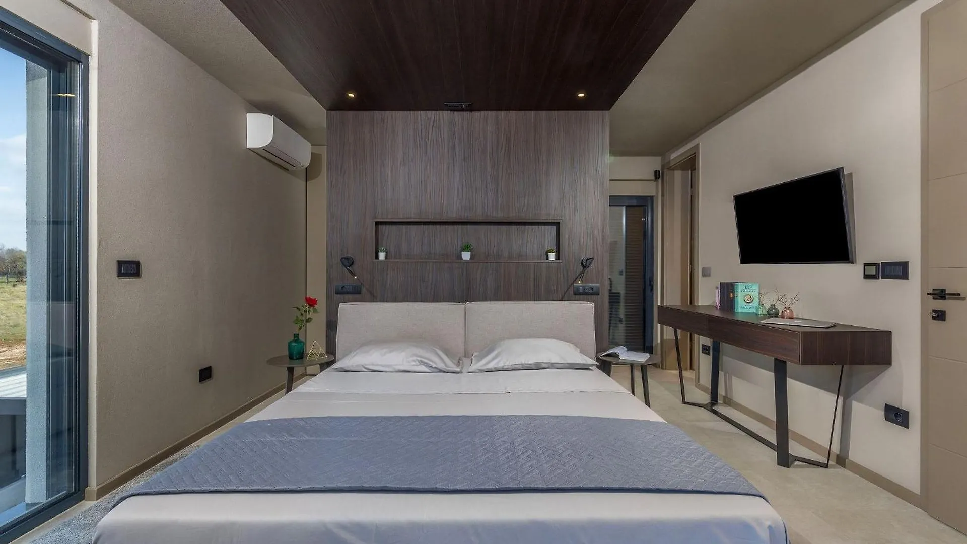 Villa Mare Exclusive Mit Pool Und Fitnesstudio Porec Croatia